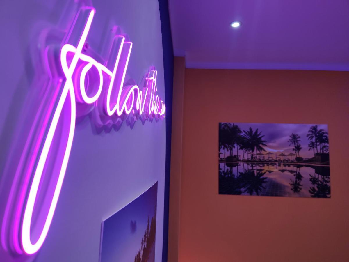 Suite Maison Tropical - Luxury Apartment In Bari Buitenkant foto
